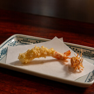 香ばしさで食欲をそそる！こだわりの【純正胡麻油100％】