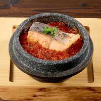 炙り時鮭と松前漬けいくら　～コシヒカリ石釜炊き込み飯～