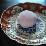 御菓子司 東海 - "羽二重餈（はぶたへもちひ）"