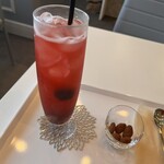 Lua coffee - 「ブラックベリーソーダ」→混ぜたあと