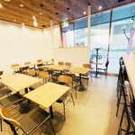 ティーケーピー カフェテリア - 【内観】テーブルカウンター