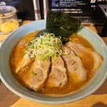 横浜家系ラーメン 友喜家 - 