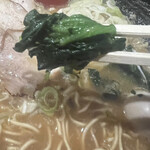 麺屋 伍利羅 - ほうれん草