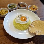 CINNAMON GROVE RESTAURANT AND BAR - 