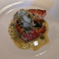 横浜うかい亭 - オマール海老は黒胡椒とバターのソースをチョイス