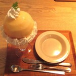 伊藤軒 - もも畑