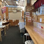 ラーメン 篠寛 - 店内