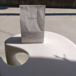 B-yond - タイトル　光と影  