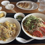 やきとりぶんぶん 中華料理 中華杜華 - 