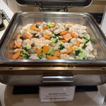 NARITA BOLD KITCHEN - 海老と野菜のミルク炒め