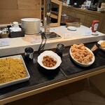 NARITA BOLD KITCHEN - お子さま用？　ドライカレー　ミートボール　唐揚げ　ミニハッシュドポテト