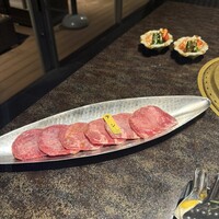 焼肉 徳川苑 - 