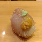 すし処 みや古分店 - あらの雲丹巻き