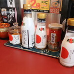 丸源ラーメン - 卓上調味料