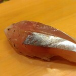 すし処 みや古分店 - あじ