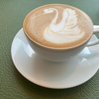 MAISON MARUNOUCHI - ★7.5カプチーノ
