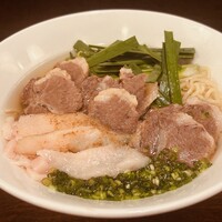 コラーゲンたっぷり！馬油ラーメン