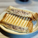 Fav - ツナマヨホットサンド