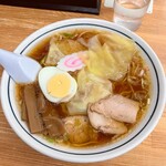 中華そば 富士屋 - ワンタンメン  @900