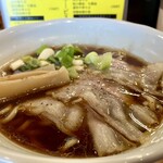 醤油と貝と麺 そして人と夢 - 