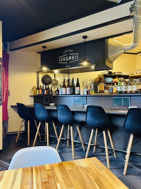 炭焼きグリル スクランブル（Charcoalgrill　SCRAMBLE） - 糸井（肉バル）の写真