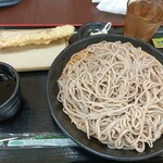 小木曽製粉所 - 料理写真:蕎麦特盛りにチクワ天