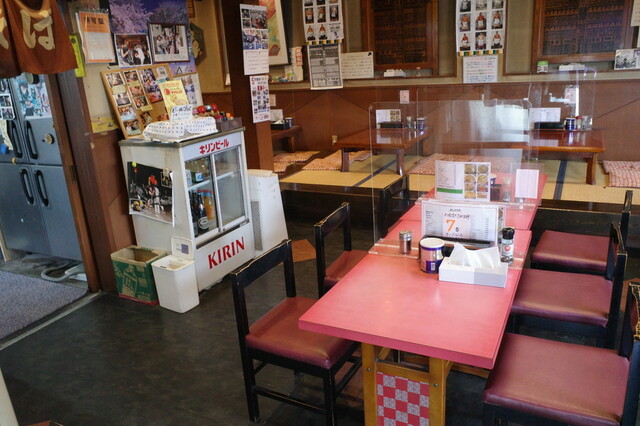 新来軒 - 長井（食堂）の写真