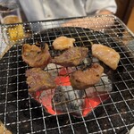 いくどん - ホルモン、ハツ、カシラ