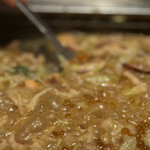 月島もんじゃ こぼれや - 一口ずつ、美味しくて幸せな海鮮と出汁の風味を堪能。