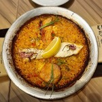 VIDRIO 銀座三越店 - 桜鯛と桜マスのパエリア