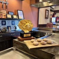 神戸牛ステーキ&カフェ ノーブルウルス 三宮店 - 