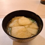 割烹 龍馬 - 薄揚げのお味噌汁