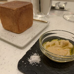 フランス料理 タンモア - ブリオッシュ