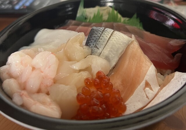 魚丼 福島店 - 福島（阪神）/海鮮丼 | 食べログ