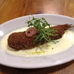 Hachihare - イワシフライ　青唐辛子のクリームチーズ