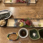 鈴なり - こちらがお造りの手巻き寿司