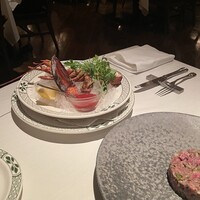 ロウリーズ・ザ・プライムリブ 恵比寿ガーデンプレイス店 - ロブスター半身