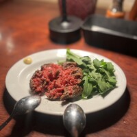 カルネジーオ イースト - 