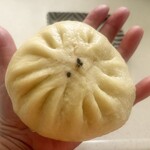 手作り豚まん専門店 龍福 - チャーシューまん　¥250
