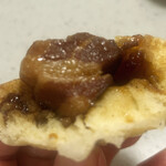 手作り豚まん専門店 龍福 - でっかいチャーシュー！