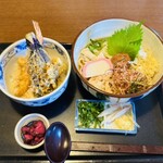 たんた家 - 若鶏と梅しそぶっかけうどん〜小天丼セット
