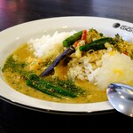 CoCo壱番屋 - グリーンスパイスカレー＋エビにこみハーフ