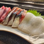 えび寿し - 刺身  まぐろ(赤身)  しめ鯖  いか