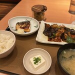 やよい軒 - 料理写真: