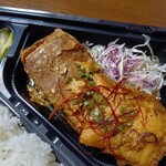 よしやす食堂 - 角煮アップ