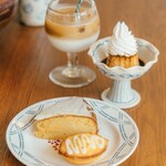 COFFEE AND BAKED LOCASA - 