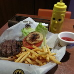 ツー ドッグス - クラシックバーガー　900円