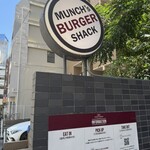 マンチズ バーガー シャック - 