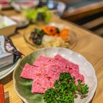 肉ホルモン処 萬 - 