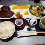 ほびーい喫茶店 - 納豆ハンバーグ定食 (値段お任せ)